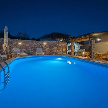 Villa Stara Kula Ljubitovica