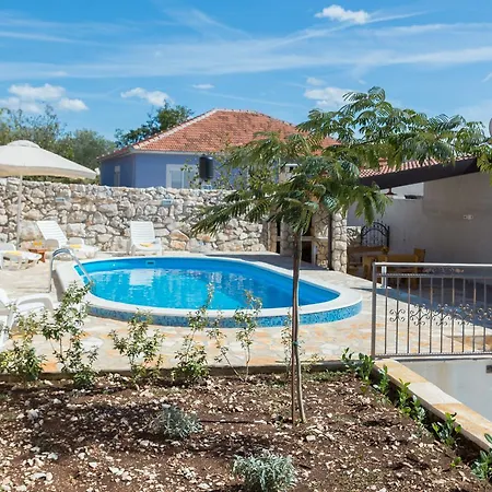 Villa Stara Kula