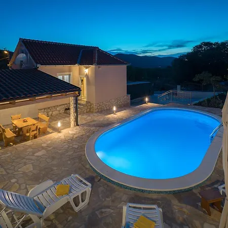 Villa Stara Kula *
