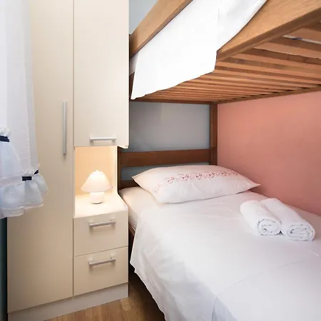 Villa Stara Kula Ljubitovica